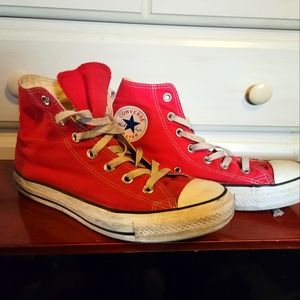 Red Converse